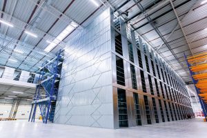 wielopoziomowy system regałów półkowych