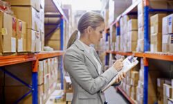 kompletacja zamówień